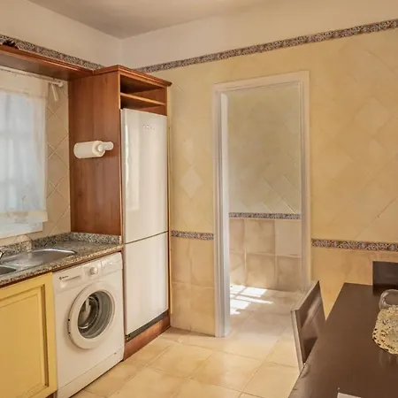 Дом отдыха Madronal Tenerife South Адехе
